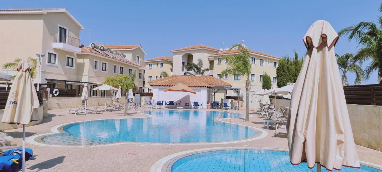 Stay Kyklades Resort & Spa Paralimni Exterior photo